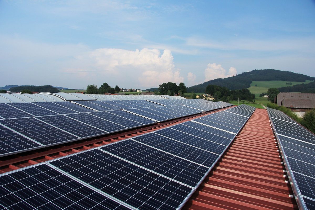 ¿Cuáles son las ventajas del autoconsumo fotovoltaico para las empresas? - Villa Flores Martín